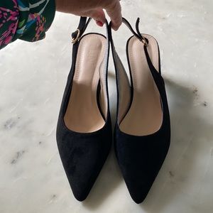 TIJN black velvet 3” heels. Never worn.